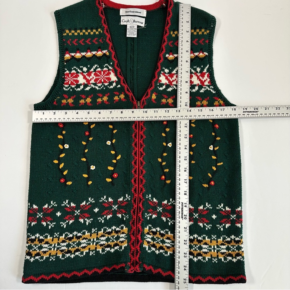 Vintage Croft & Barrow Embroidered Holiday Sweater Vest M Pine Green Zip Front - Picture 8 of 9